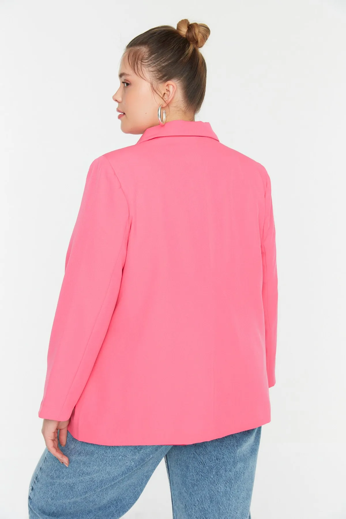 Trendyol Curve  Rosa gewebte Blazerjacke mit Doppelverschluss TBBSS22CE0180