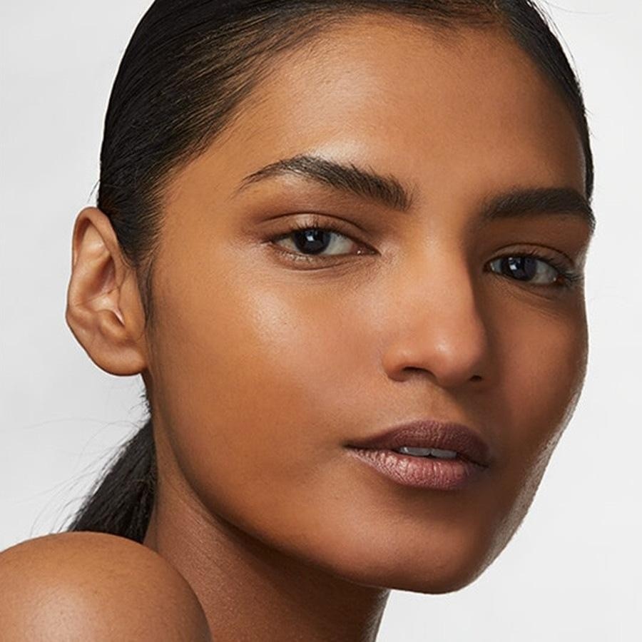 Podkład Estée Lauder Long-Lasting, Transfer-Proof SPF 10