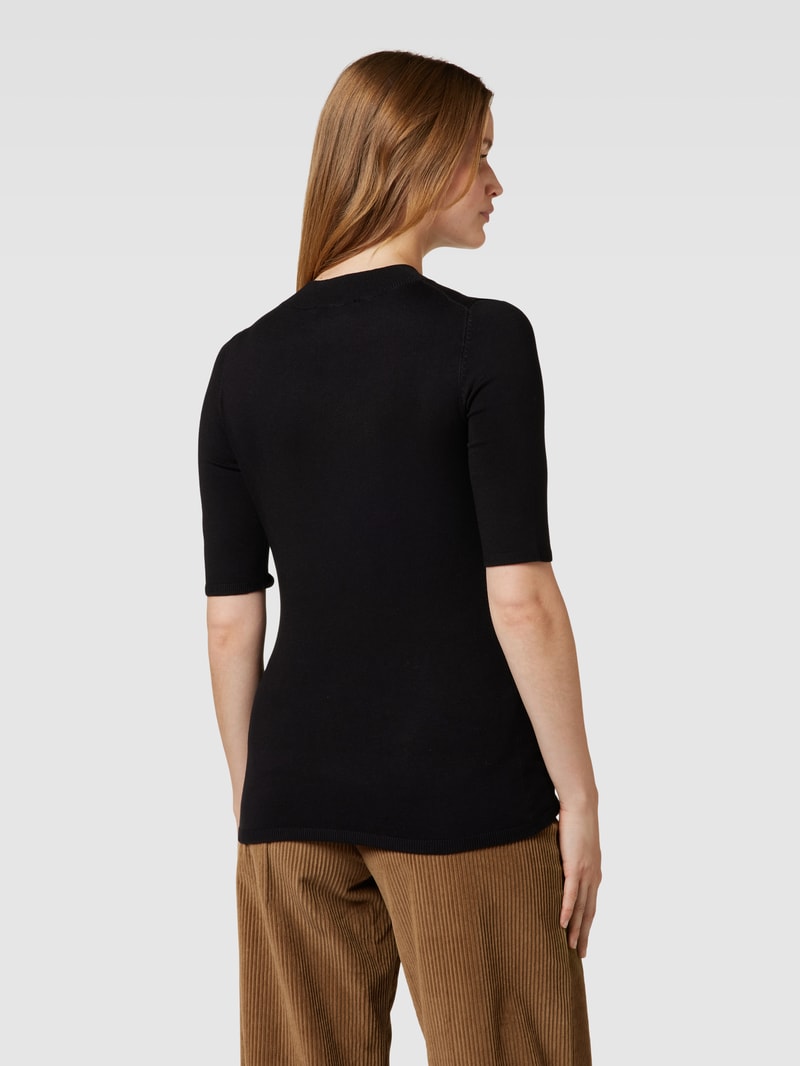 Strickshirt mit Rundhalsausschnitt in schwarz