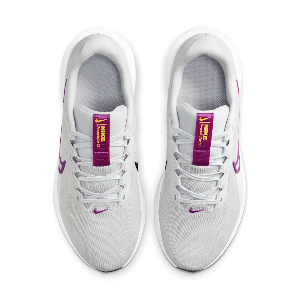 Nike Downshifter 13 FD6476-009 / grau