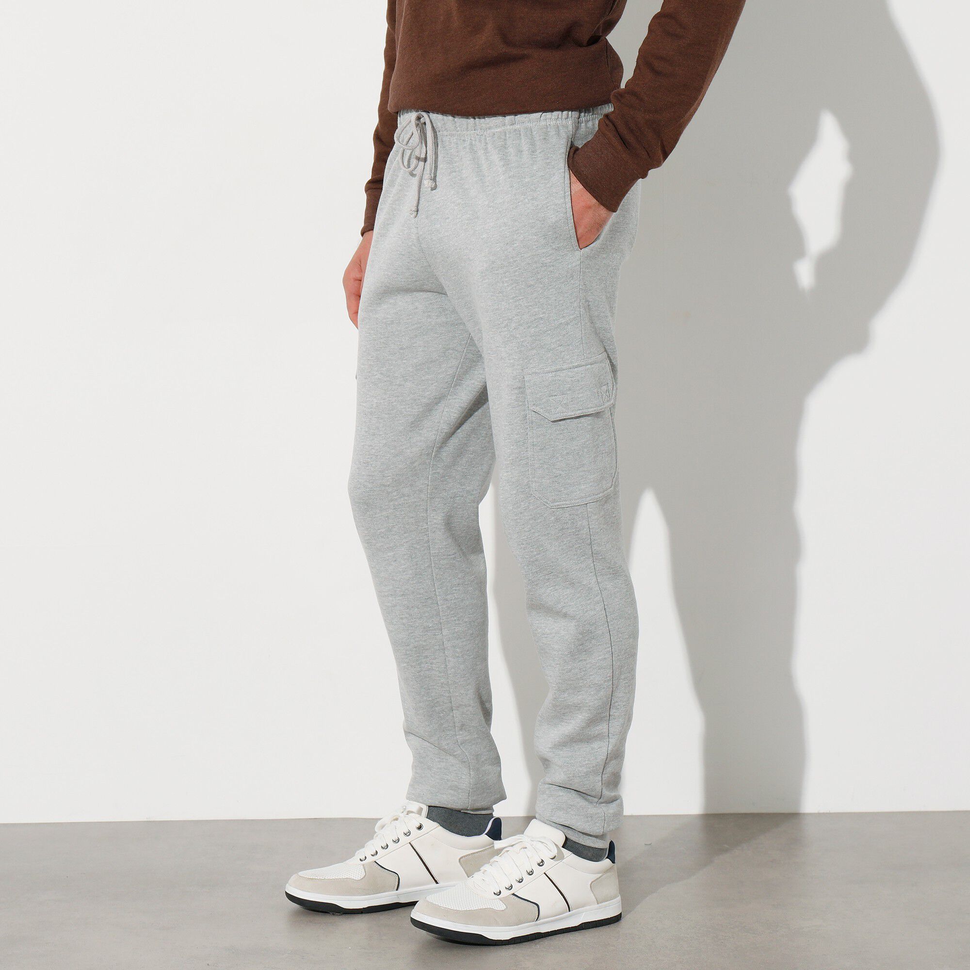 Pantalon molleton cargo bas resserrés