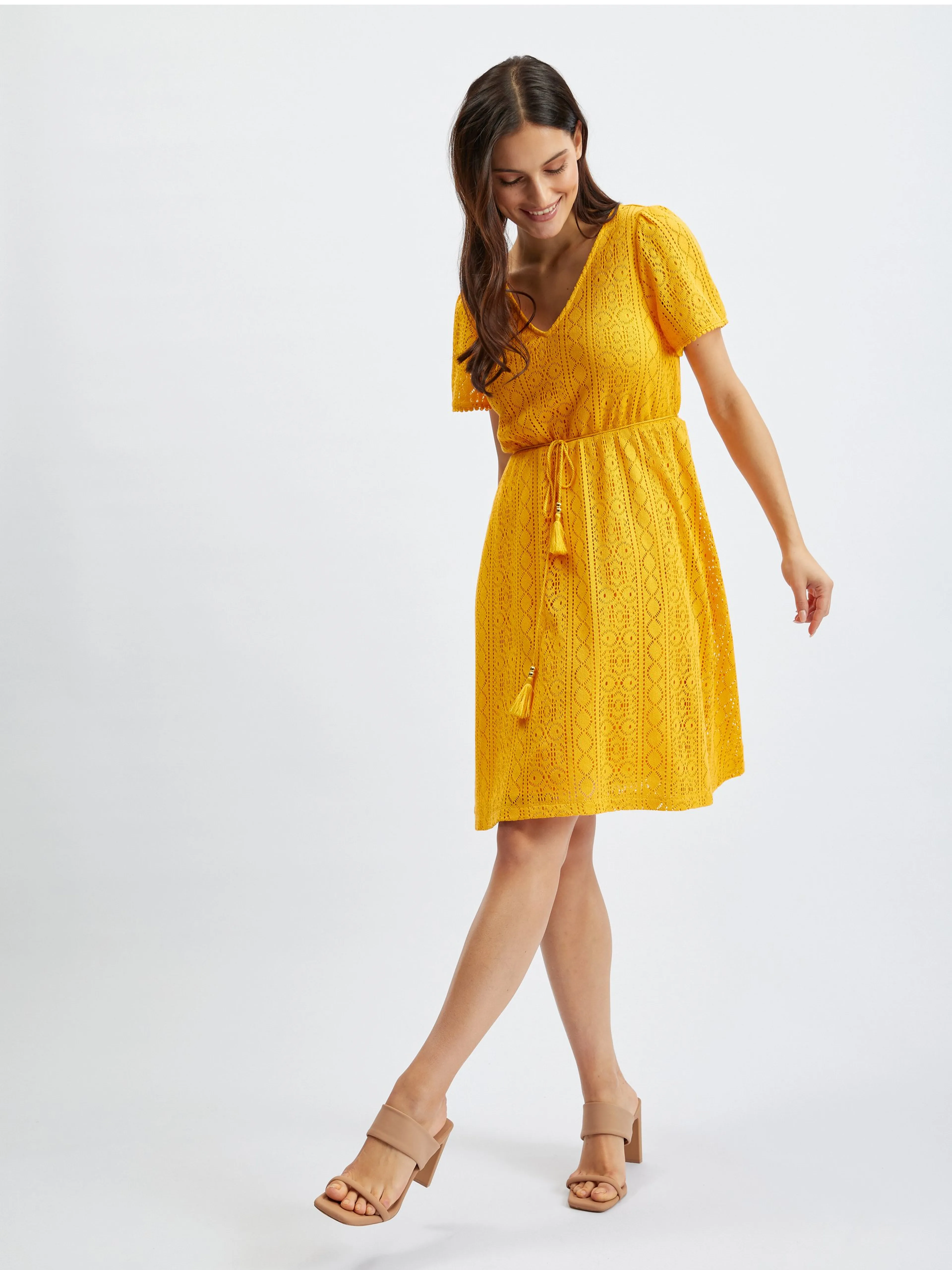 Gelbes gemustertes Damenkleid ORSAY