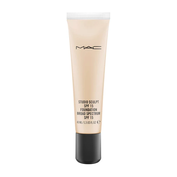 Studio Sculpt SPF 15 Foundation - Flytende Foundation