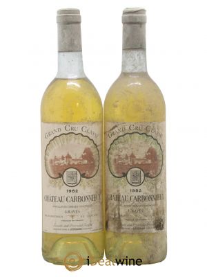 Château Carbonnieux Cru Classé de Graves  1982 - Lot de 2 Bouteilles