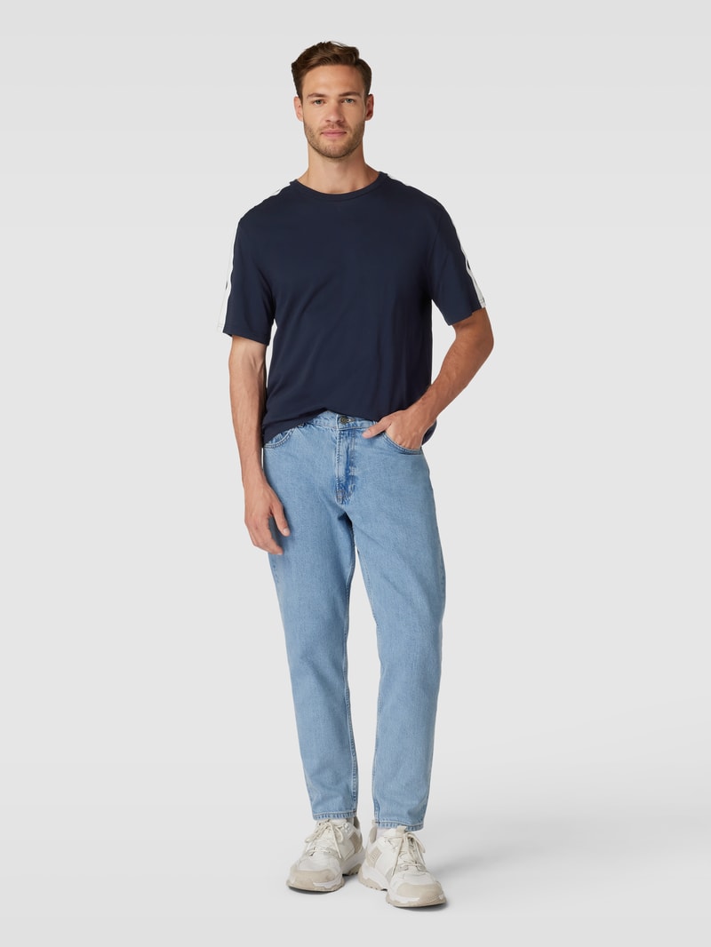 T-Shirt mit Rundhalsausschnitt in marineblau