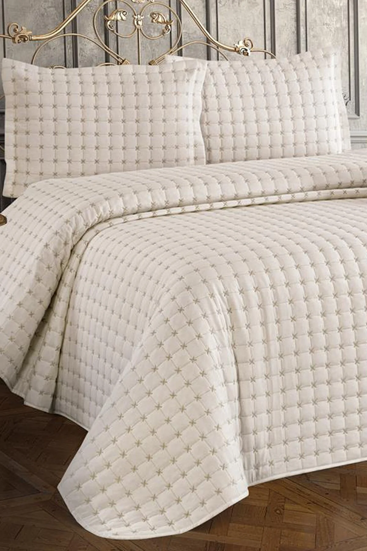 Çeyiz Diyarı  Yıldız Doppelte gesteppte Tagesdecke Creme