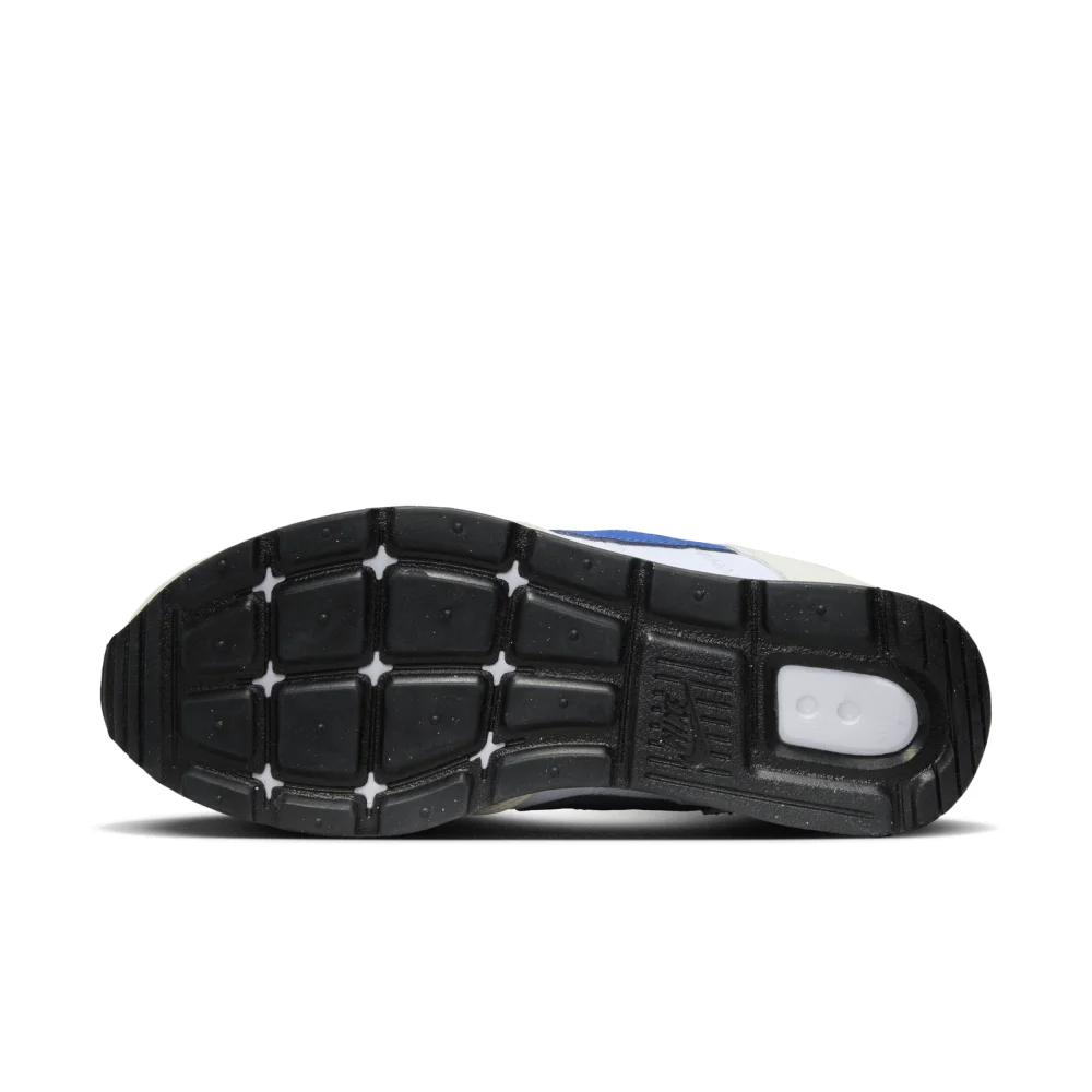 Nike Venture Runner CK2948-009 / grau