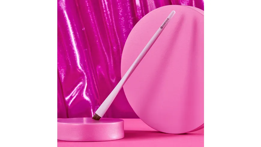 essence Brow Brush