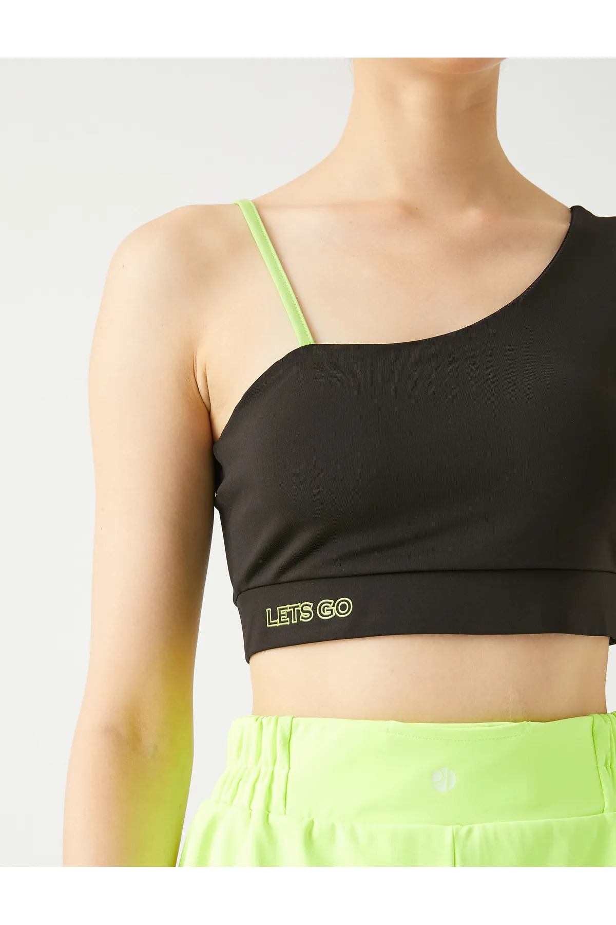 Koton  One-Shoulder-Sport-BH mit minimalem Druck