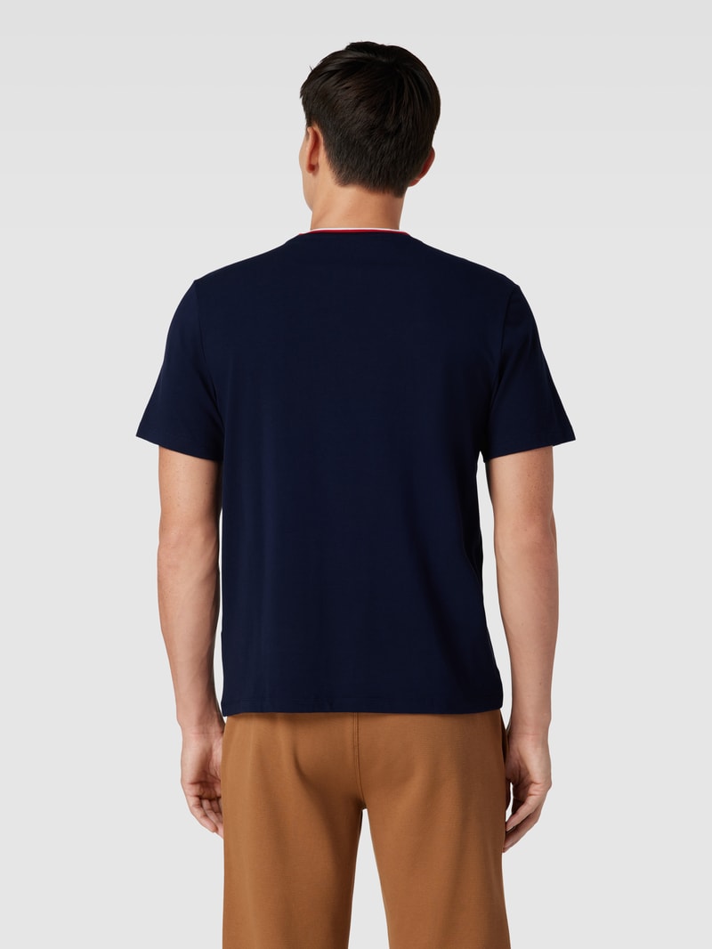 T-Shirt mit Kontraststreifen Modell 'FRENCH FLAG' in marineblau