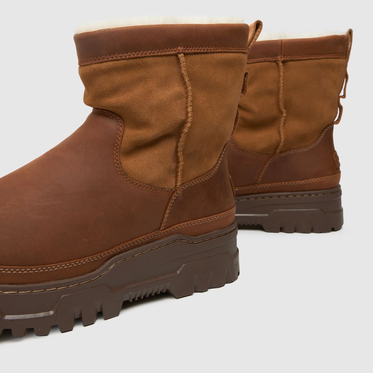 UGG – Heritage – Trailgazer – Kastanjebruna stövlar