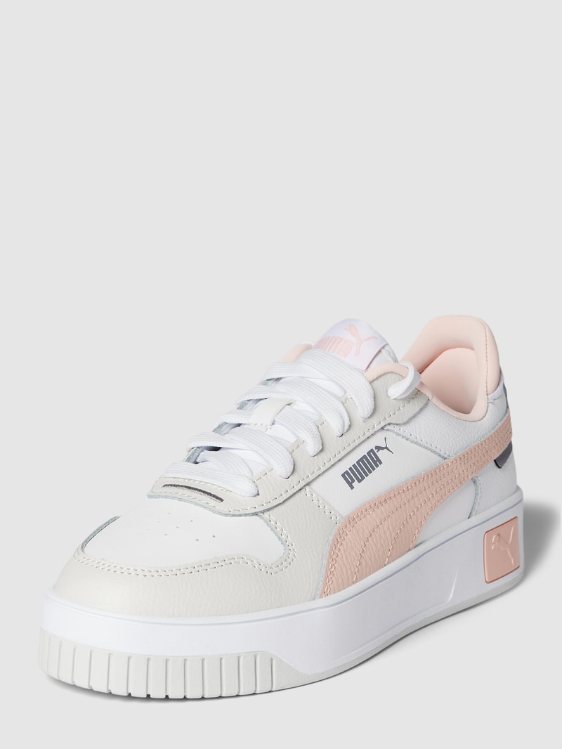 Sneaker mit Label-Detail in weiß