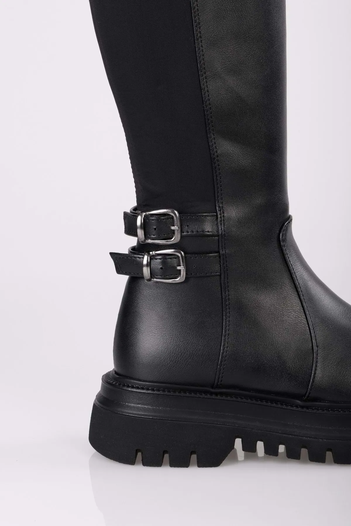 Shoeberry  Schwarze Jaffa-Stiefel mit dicken Sohlen für Damen