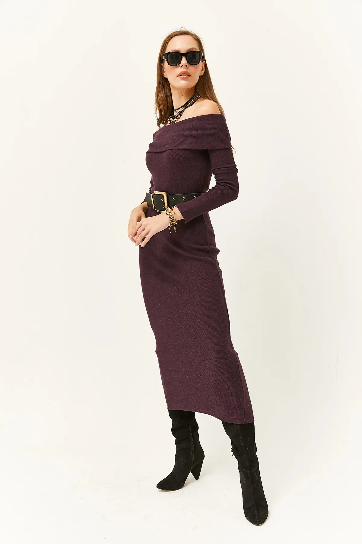 Olalook  Pflaumenfarbenes langes Kleid aus Lycra mit Madonna-Kragen für Damen ELB-19000752