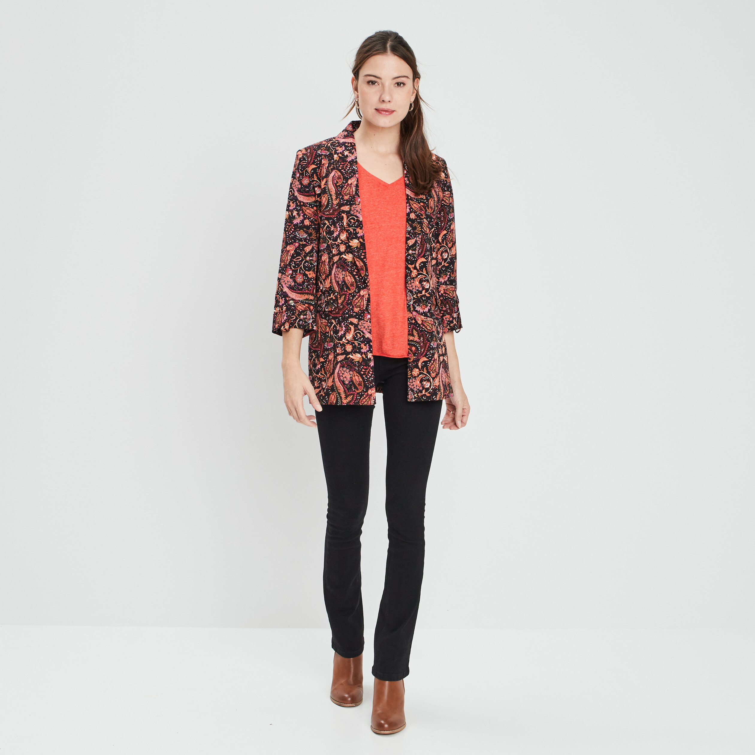 T-shirt col v poche poitrine Creeks rouge femme | La Halle