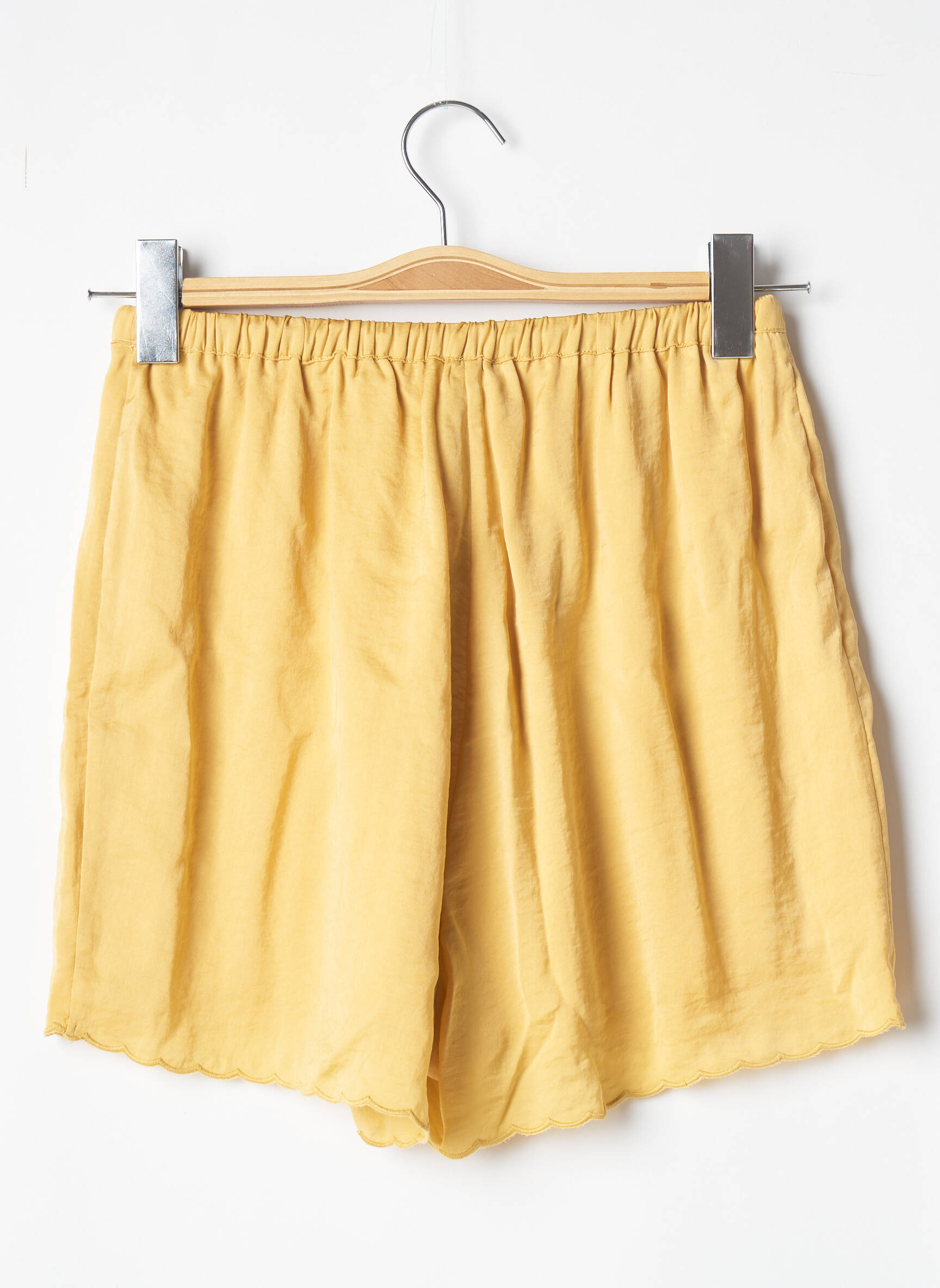 Louise Misha Shorts 1 Femme couleur jaune