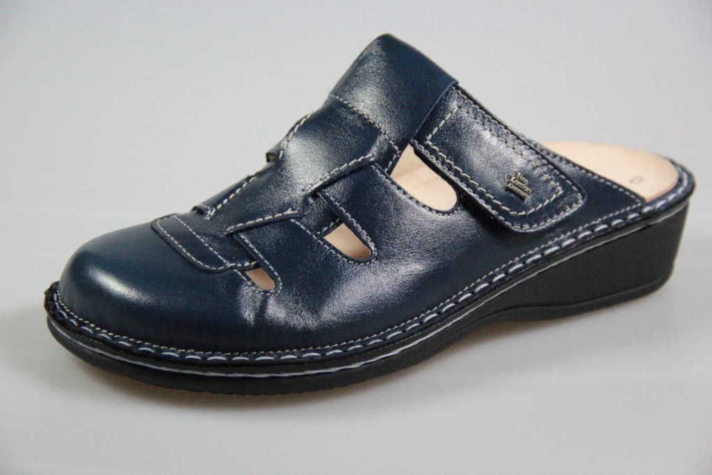 FINN COMFORT Pantoletten blau Java