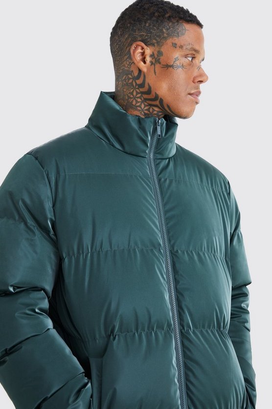 Sanft glänzende Oversize Nylon-Steppjacke