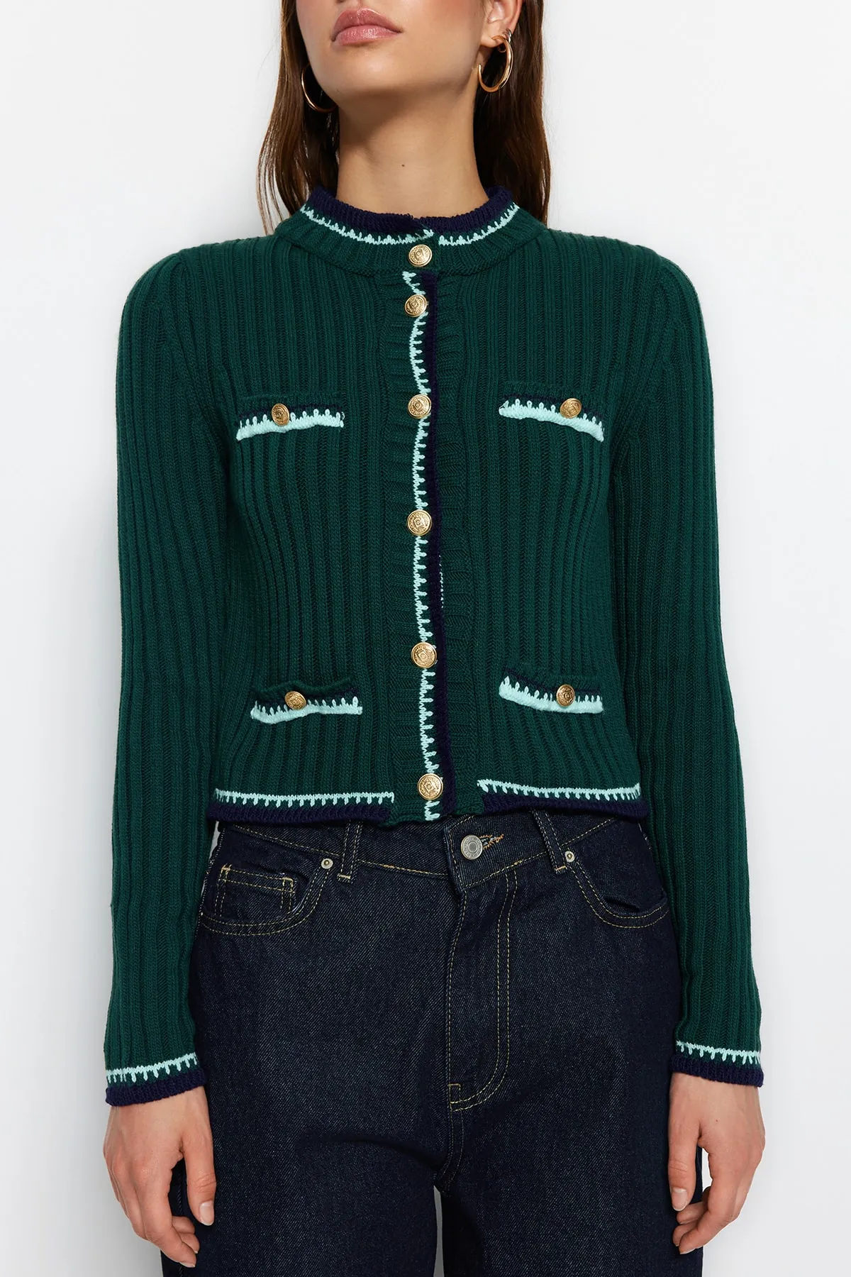 Trendyol Collection  Smaragdgrüne kurze Strickjacke TWOAW23HI00550
