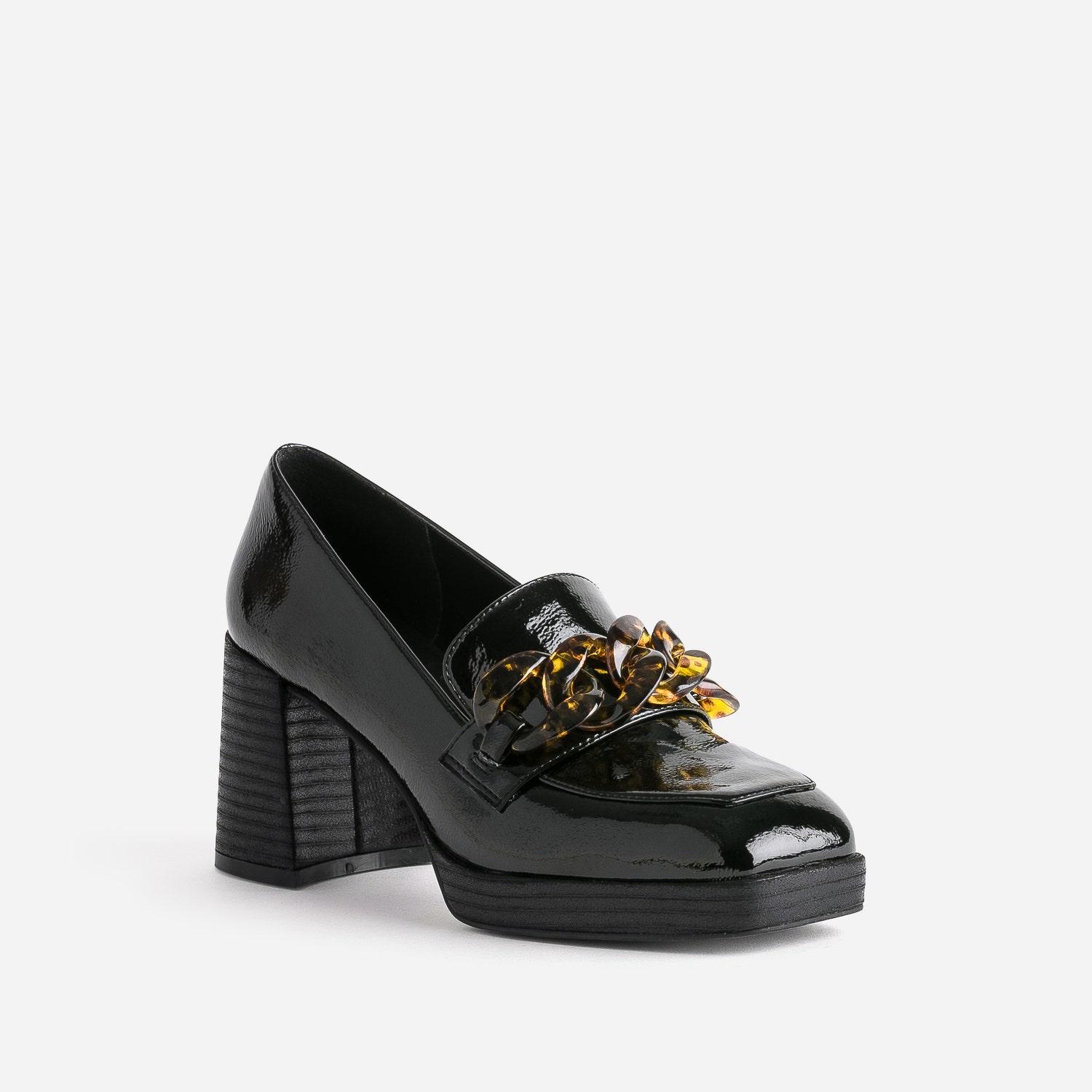 Mocassin à talon noir verni avec maxi chaîne