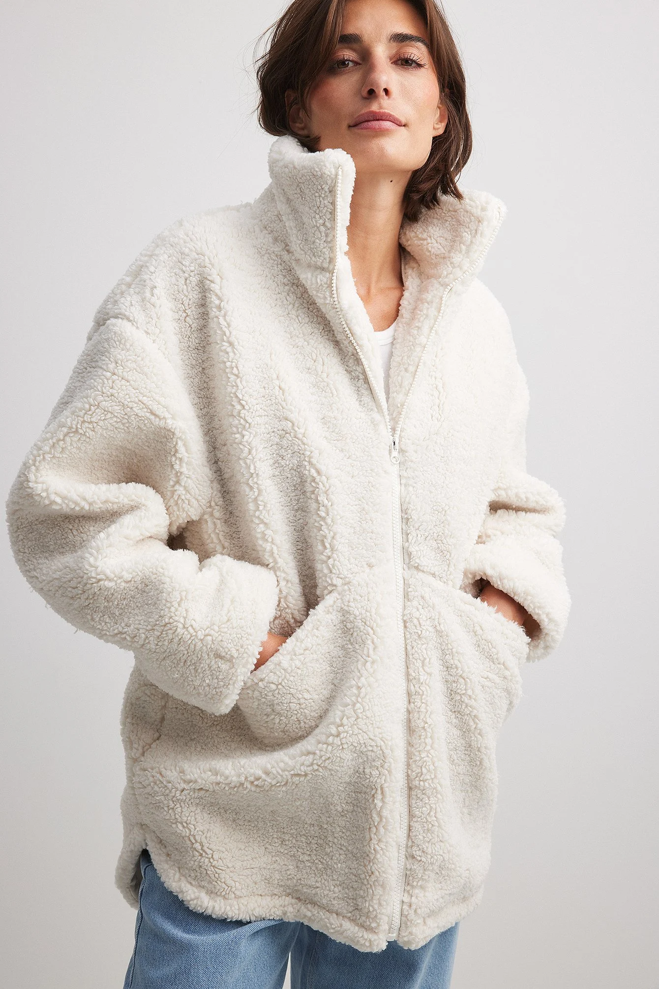 Recycelte lange Teddy-Jacke mit Reißverschluss
