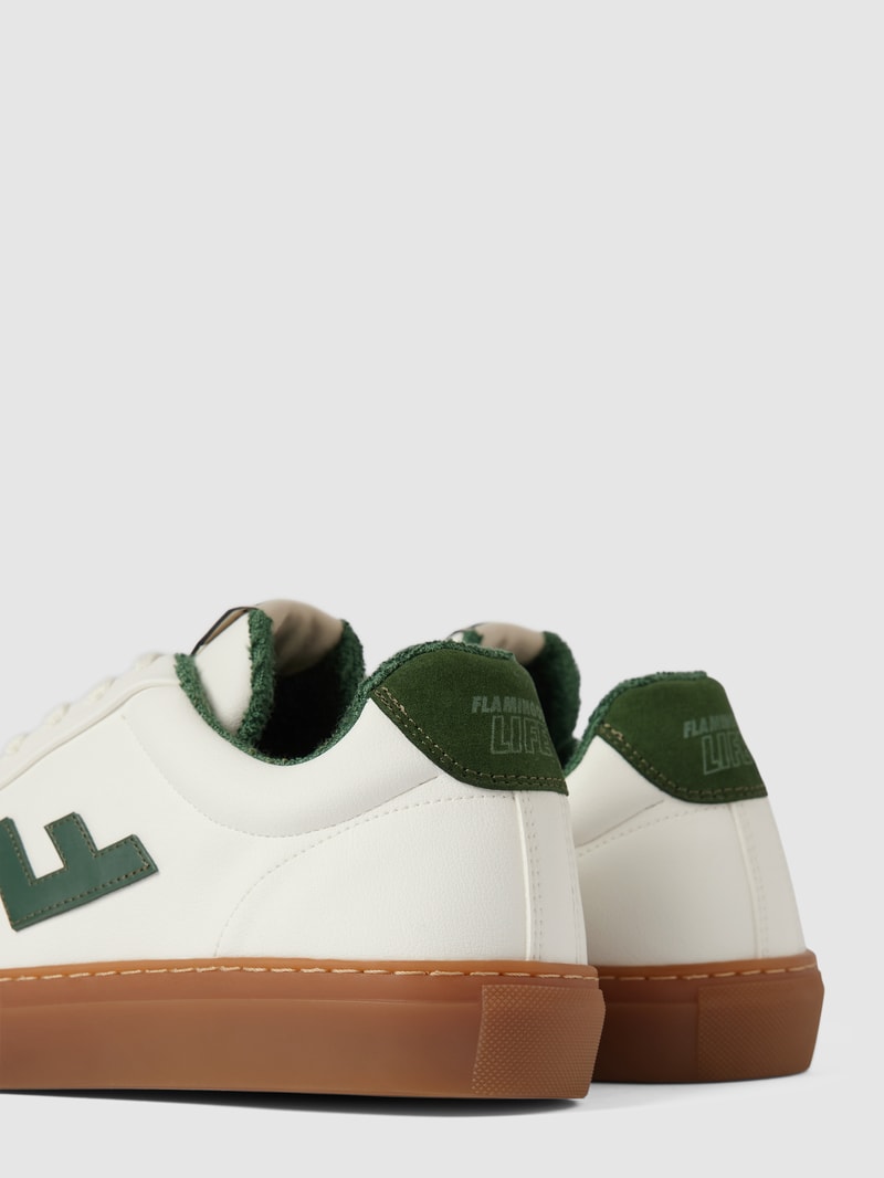 Sneaker mit Label-Detail Modell 'Classic 70s' in weiß
