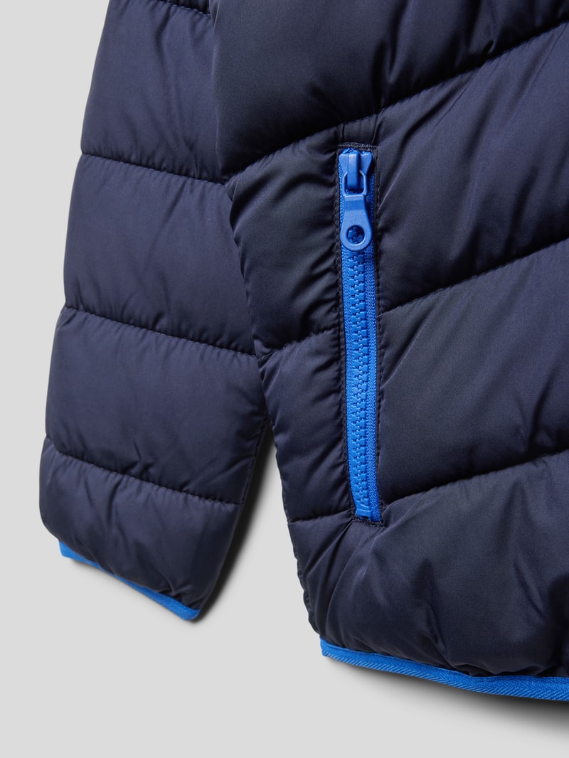 Steppjacke mit Kapuze in marineblau