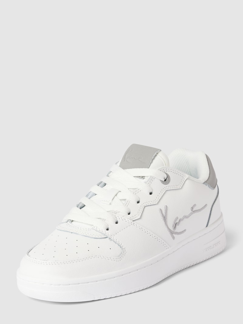 Sneaker mit Label-Stitching in weiss