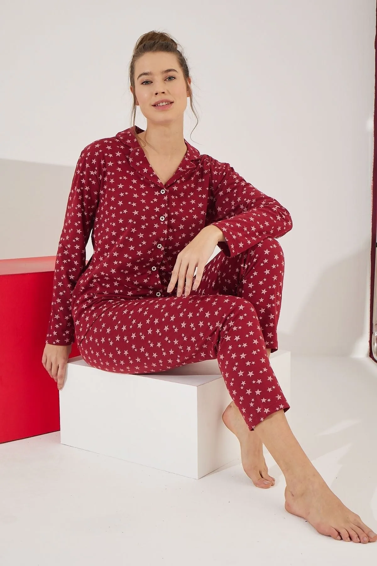 STRAWBERRY  Pyjama-Set aus Baumwolle mit Knöpfen