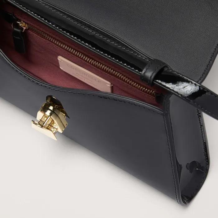 Coccinelle Dew Patent Small