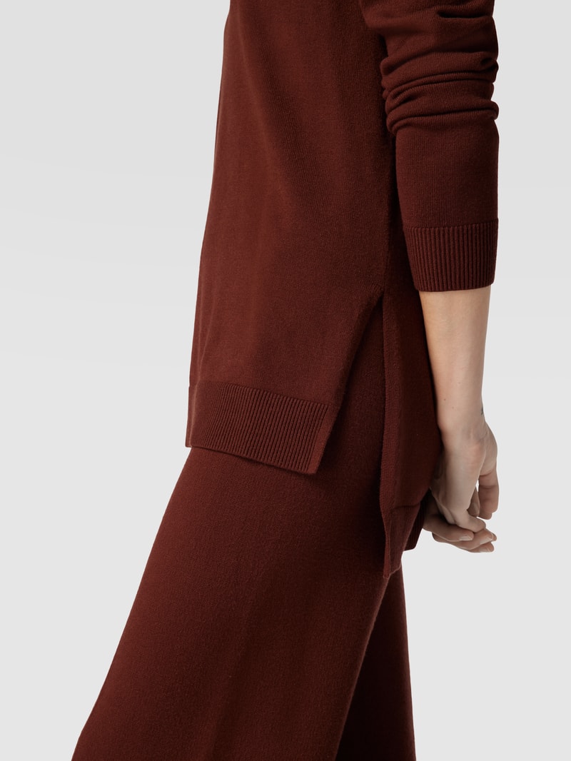 Longsleeve mit Seitenschlitzen in dunkelbraun