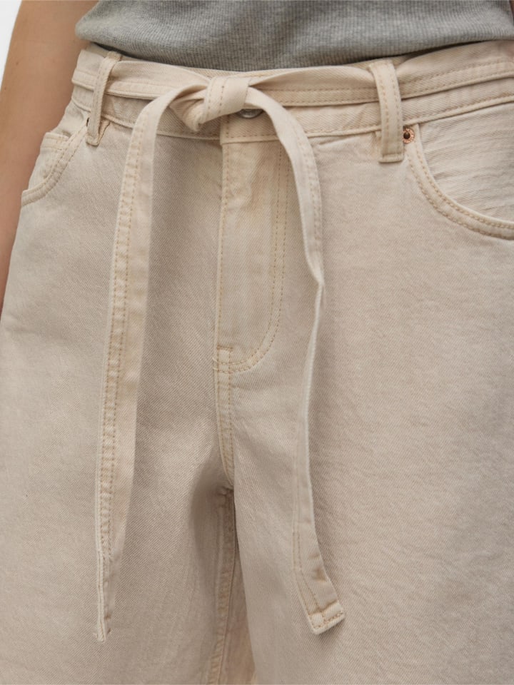 Vero Moda Jeans-Shorts in Ecru günstig kaufen
