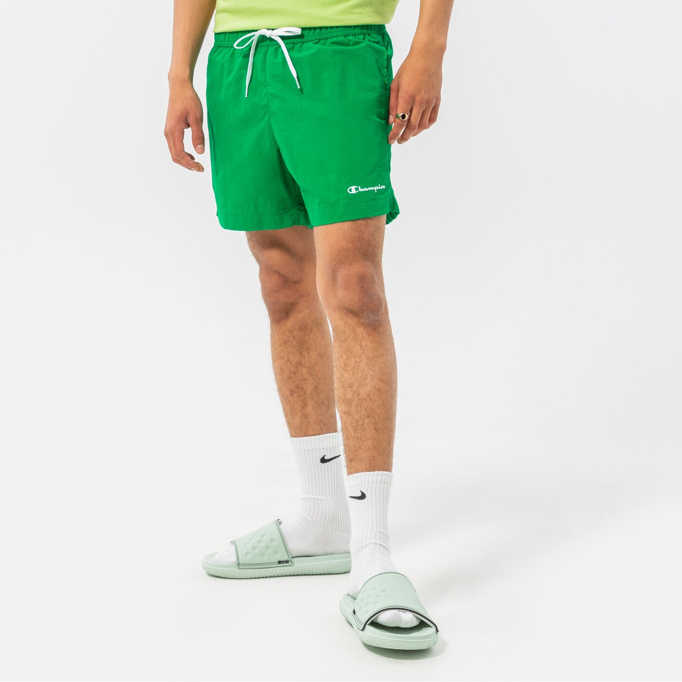 CHAMPION SHORTS BEACHSHORT Grün