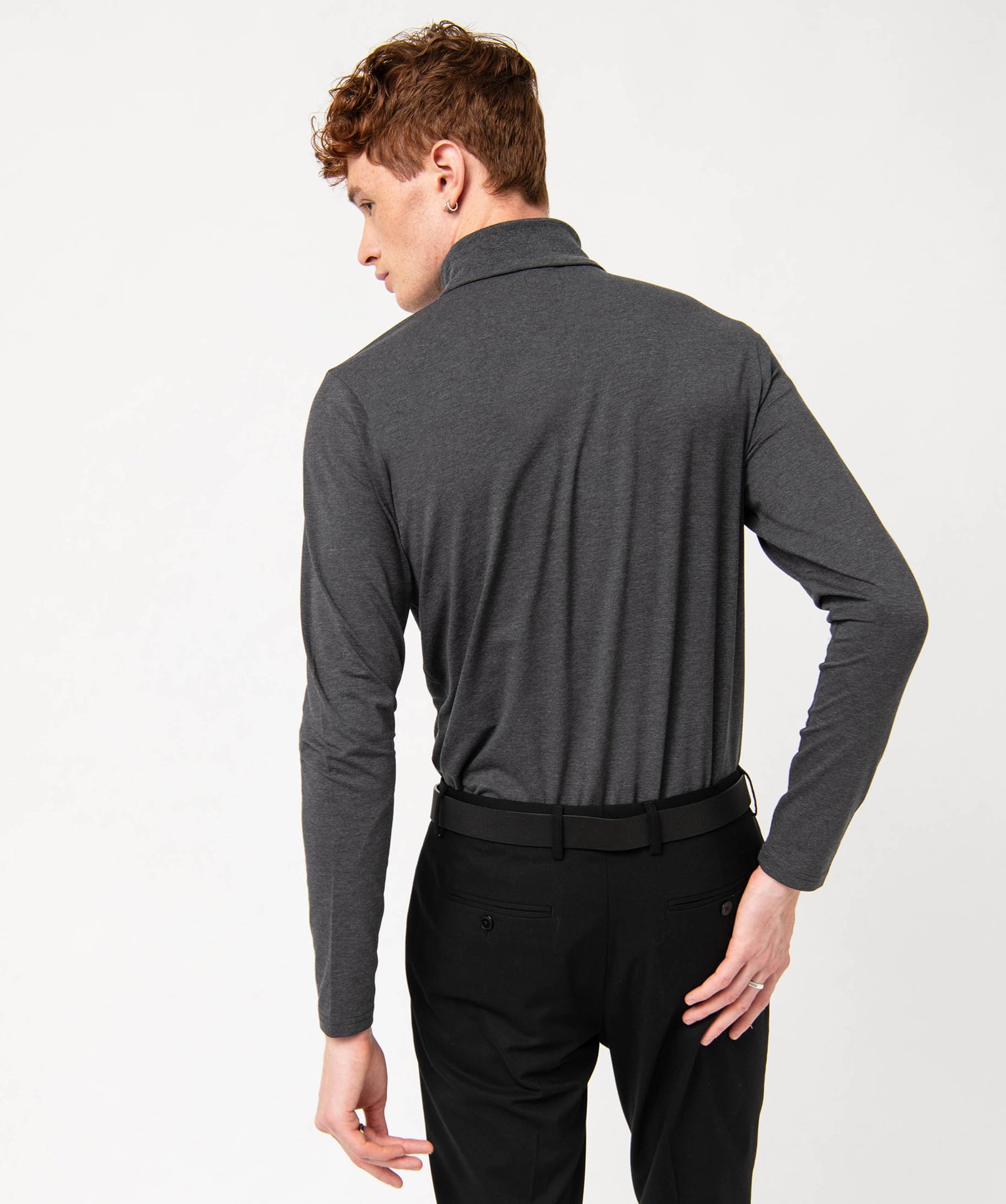 Tee-shirt homme à large col roulé coupe slim gris fonce | GEMO