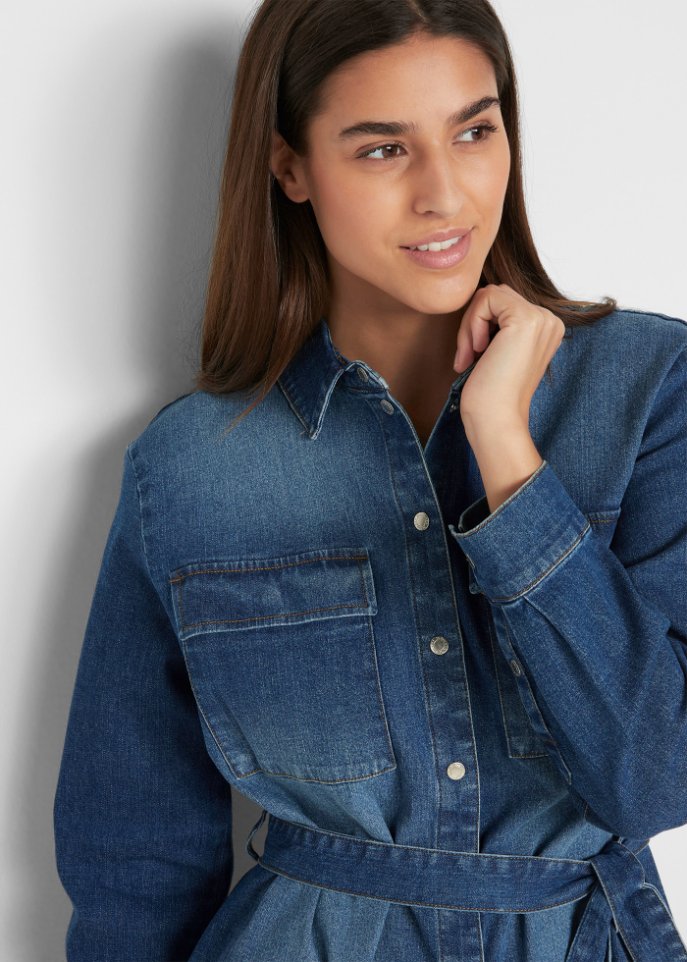 Jeanskleid mit Gürtel