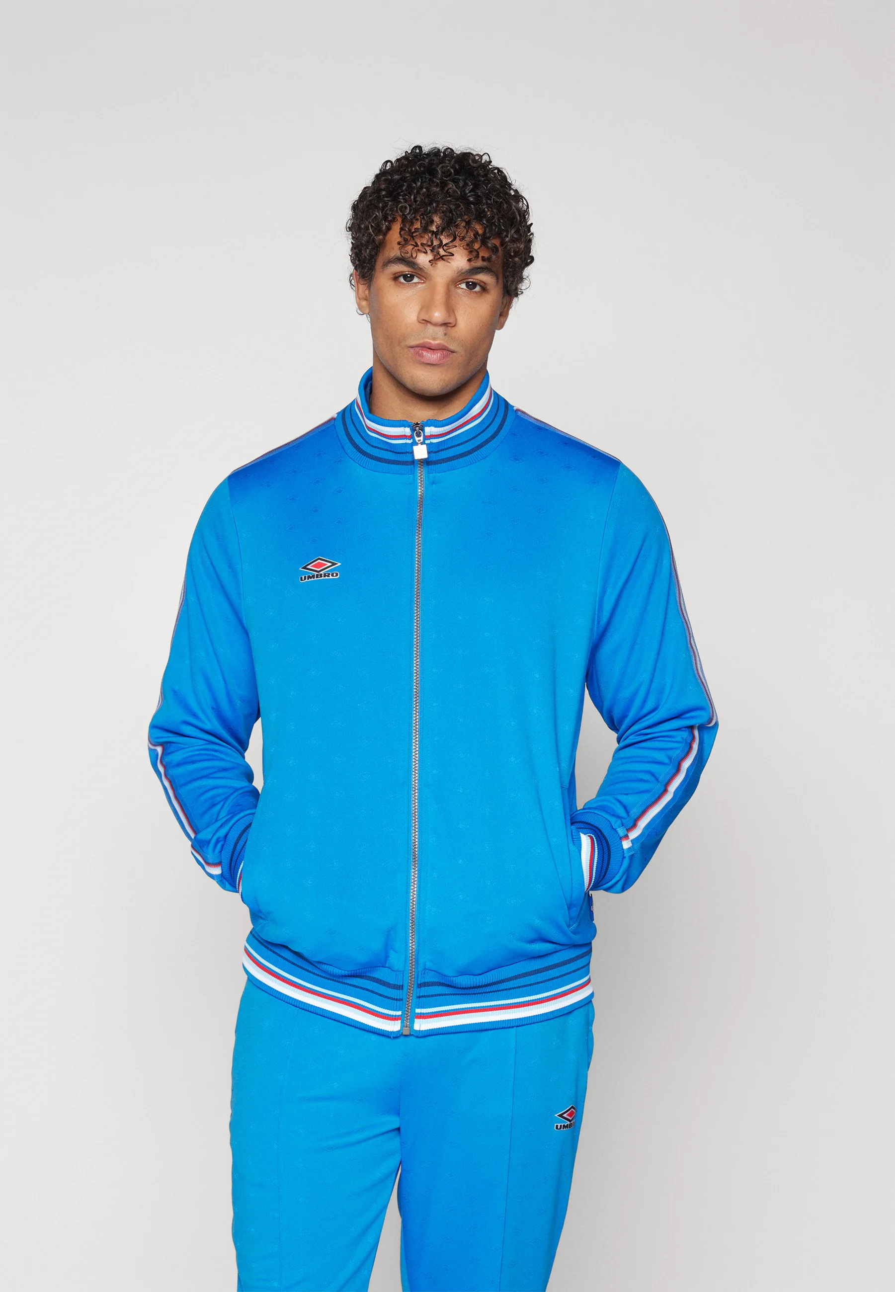 Chaqueta deportiva Umbro MONOGRAM ANTHEM