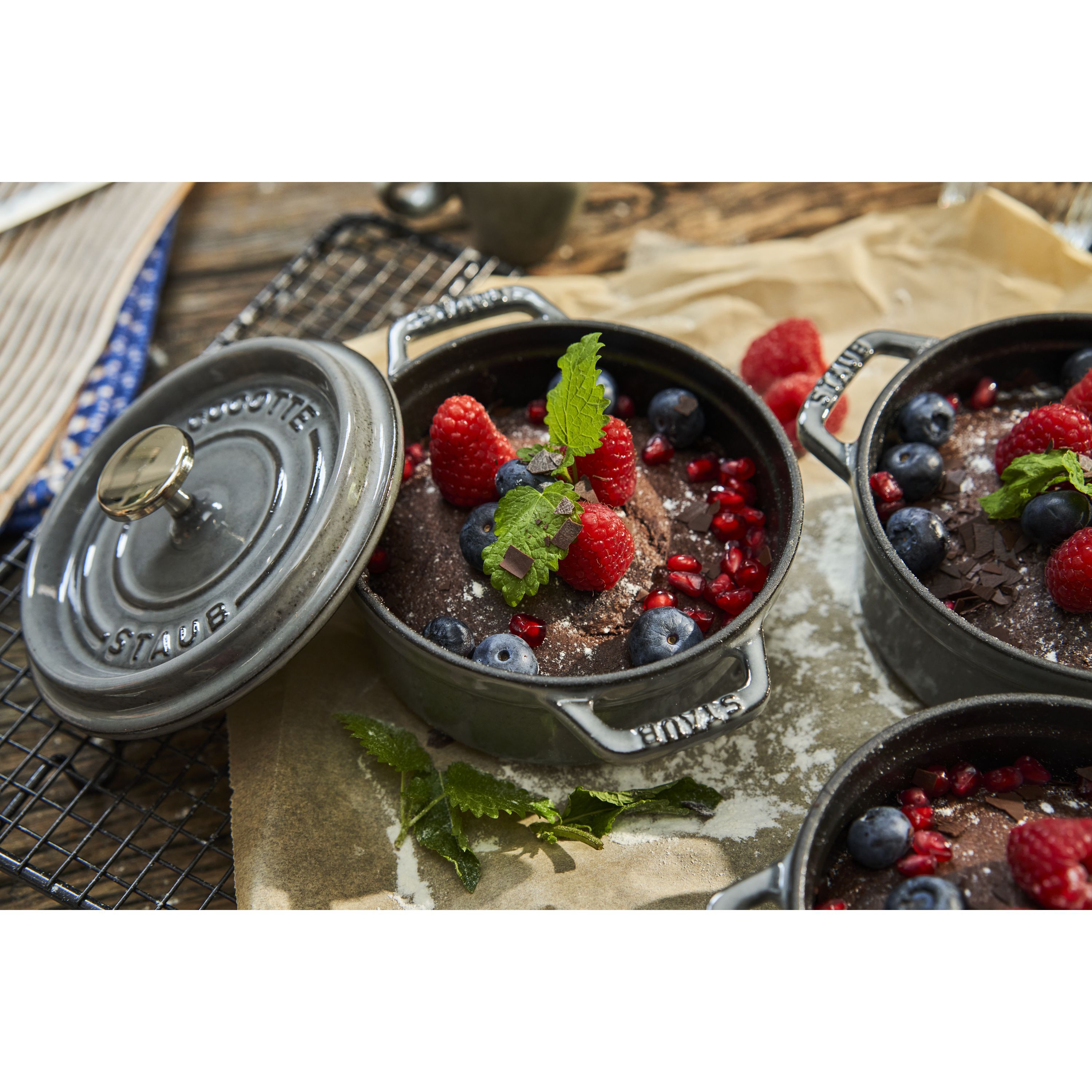 Cocotte 12 cm, rund, Graphit-Grau, Gusseisen