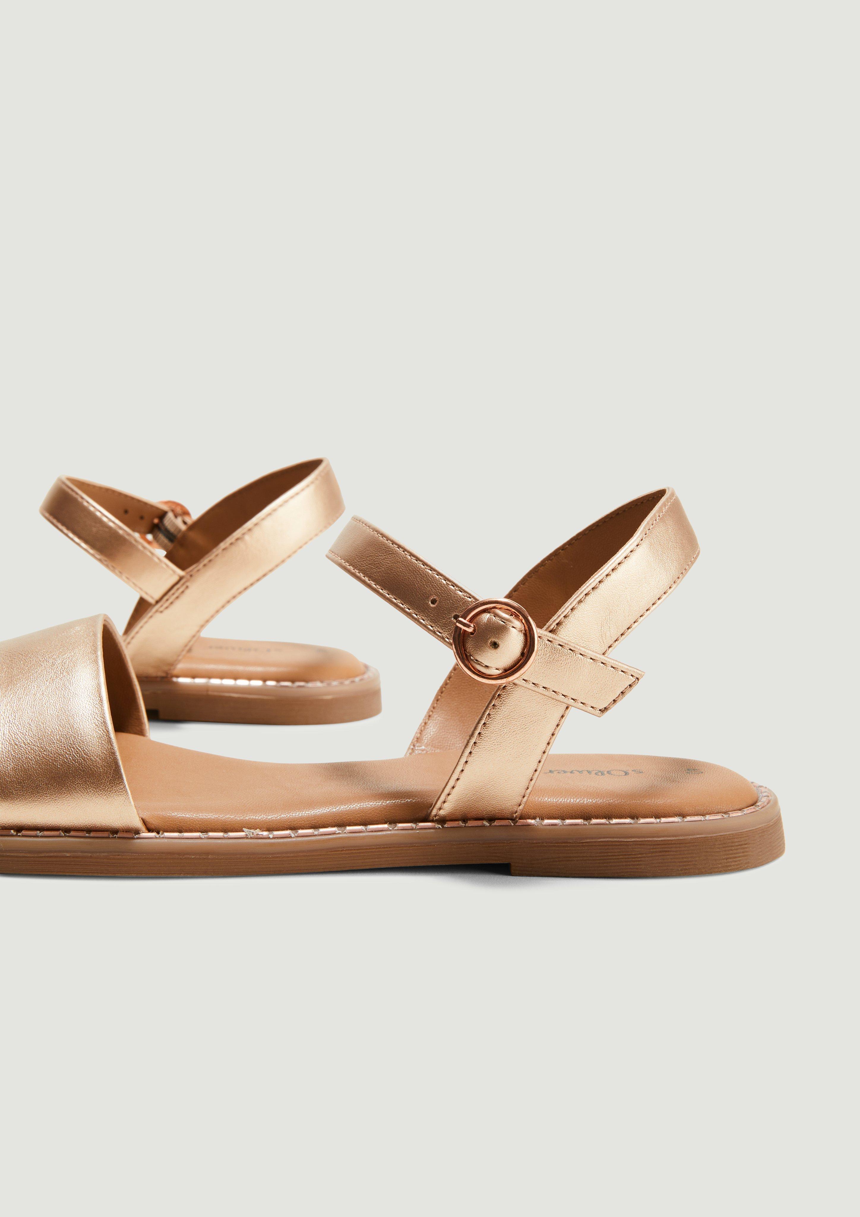 Sandalen mit Glanz-Optik  6007707-937