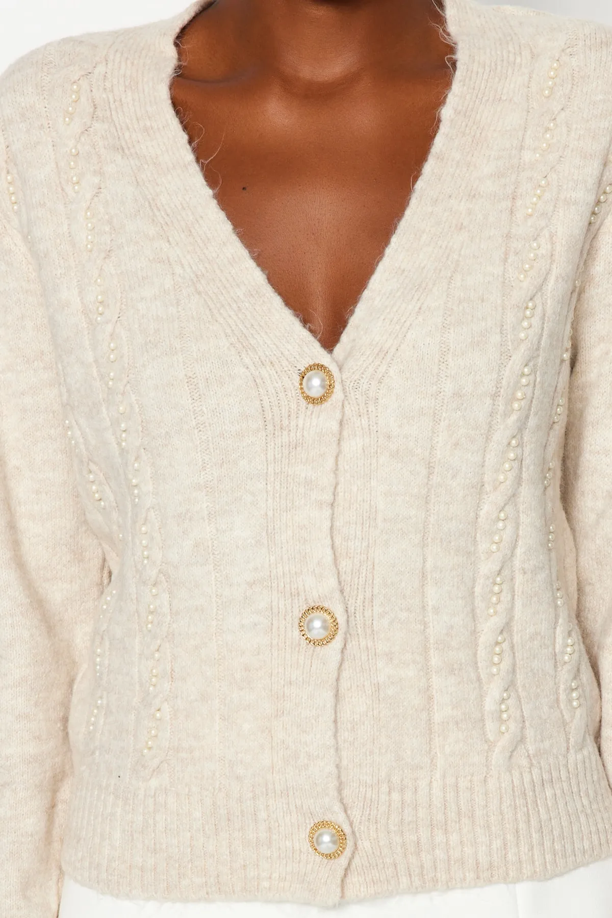 Trendyol Collection  Steinweiche, strukturierte Strickjacke mit Stickerei-Details TWOAW24HI00267