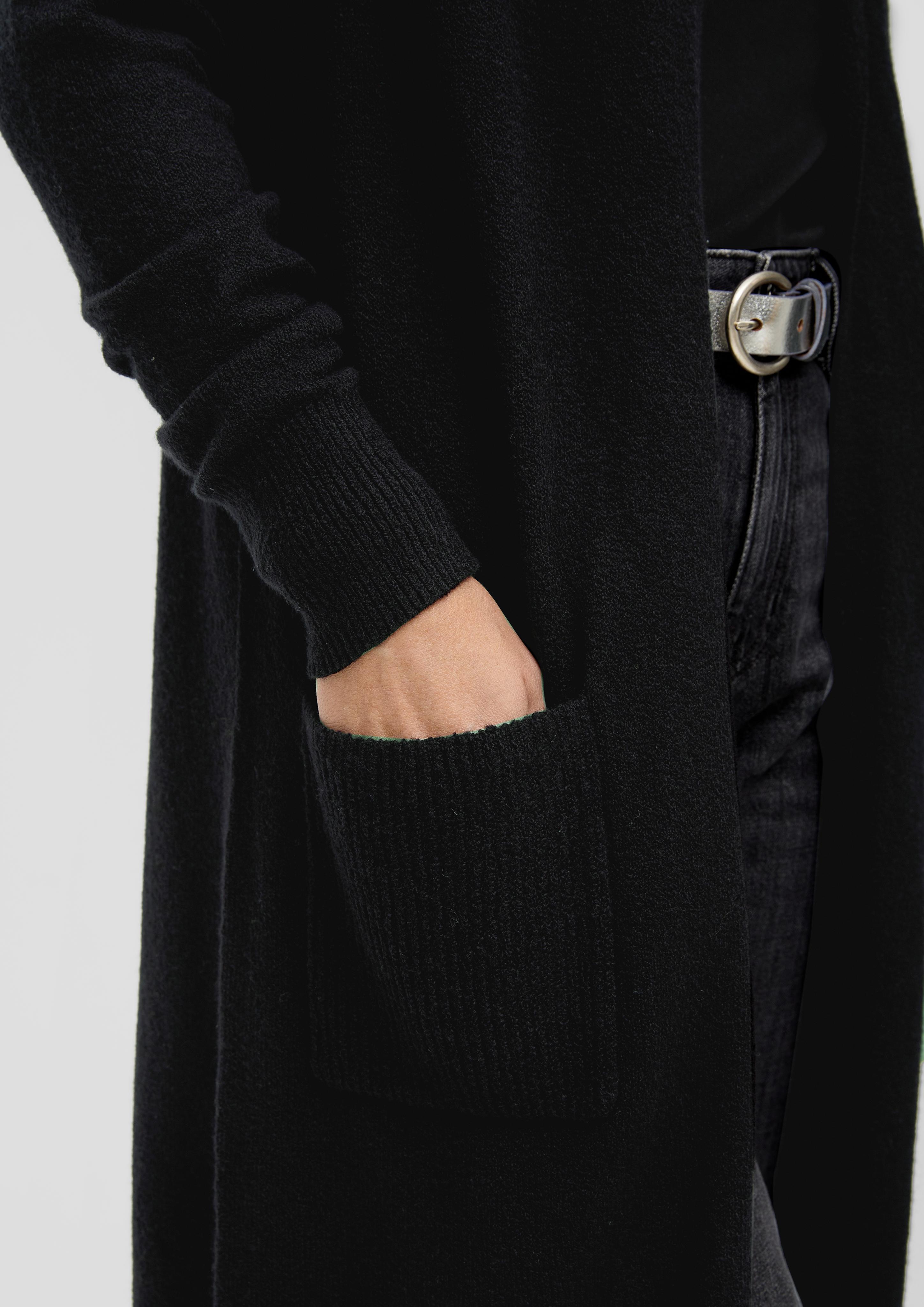 Kapuzen-Cardigan mit Wolle  2137596-9999