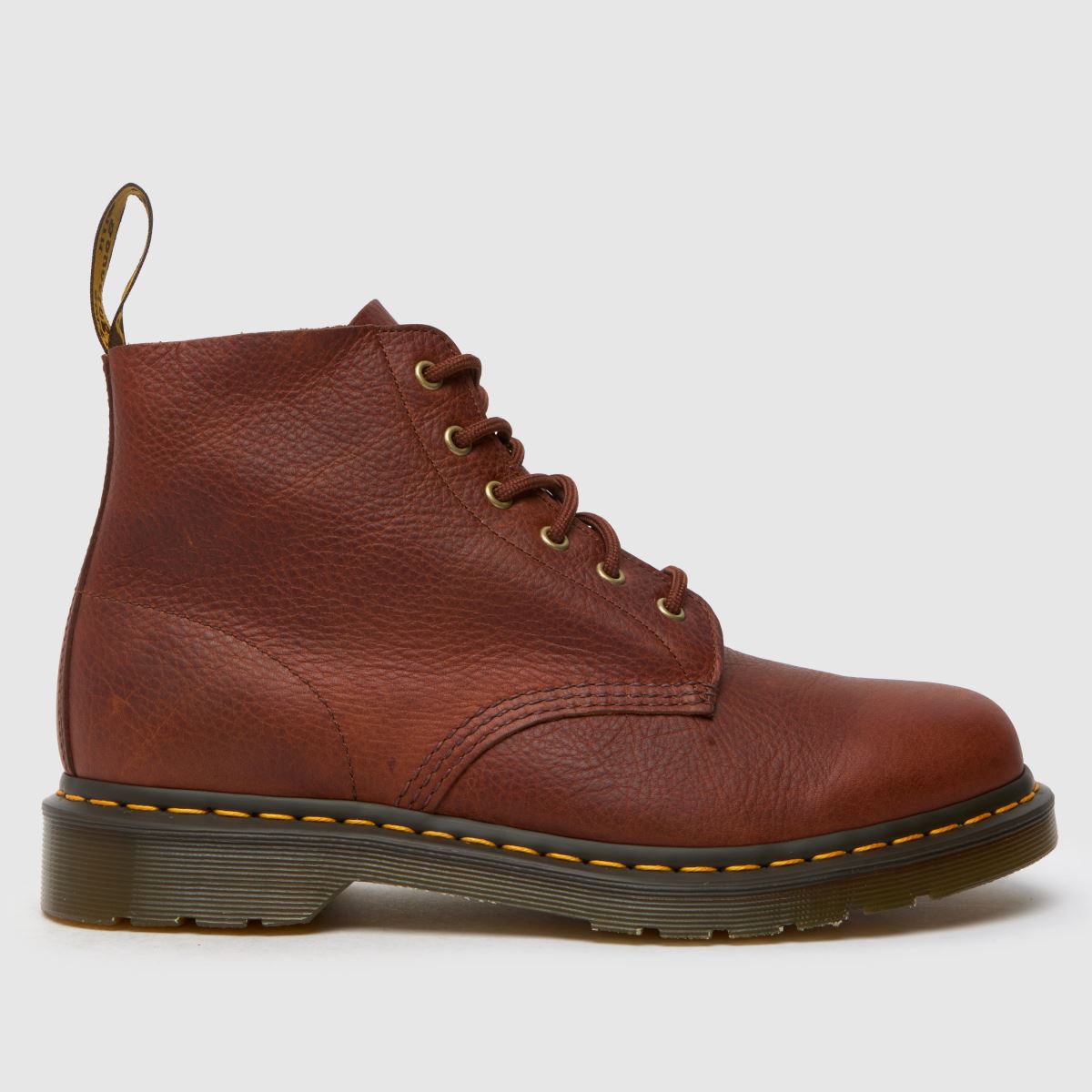 Dr. Martens 101 csizma barna színben