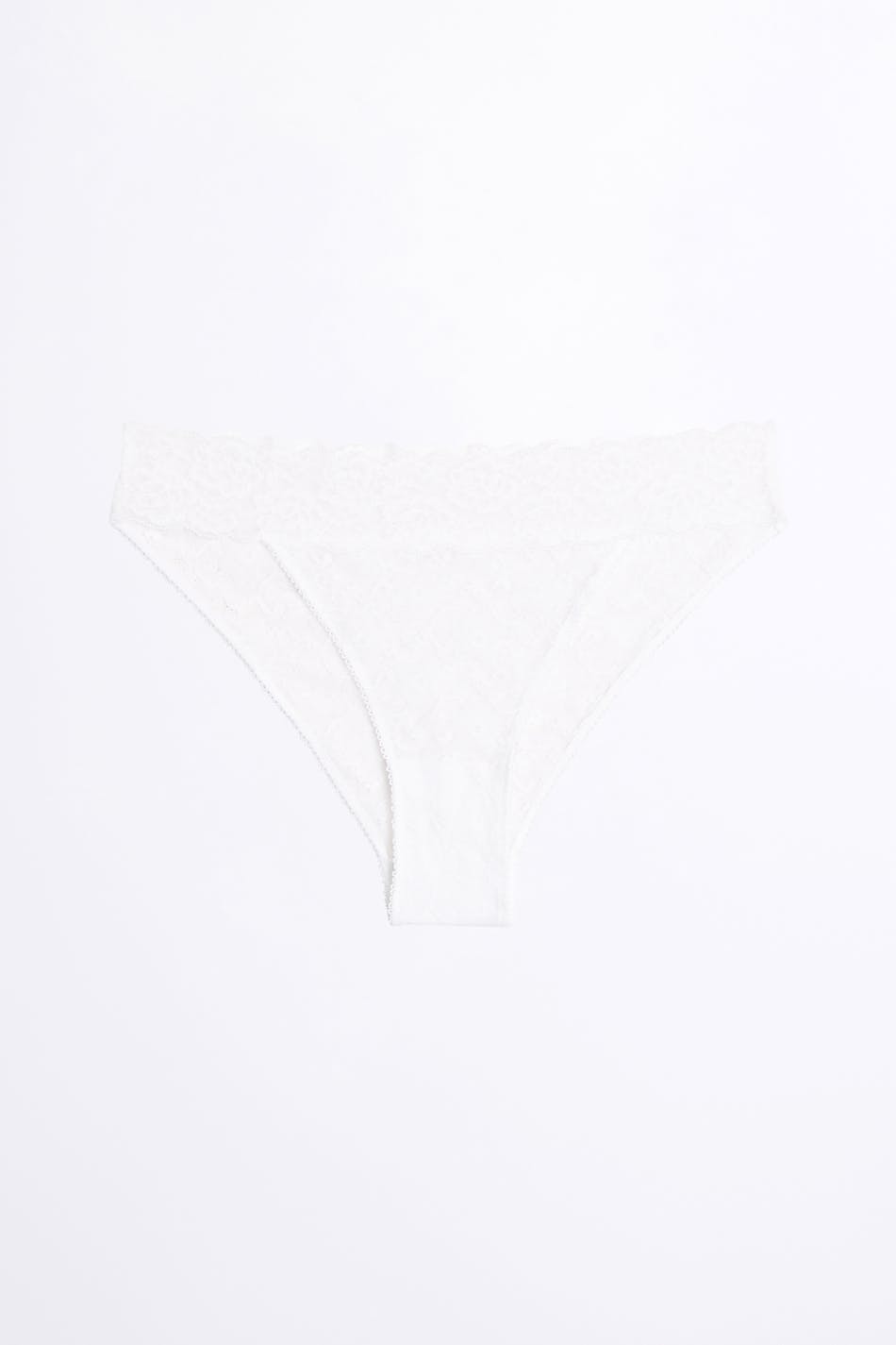 Lana lace brazilian