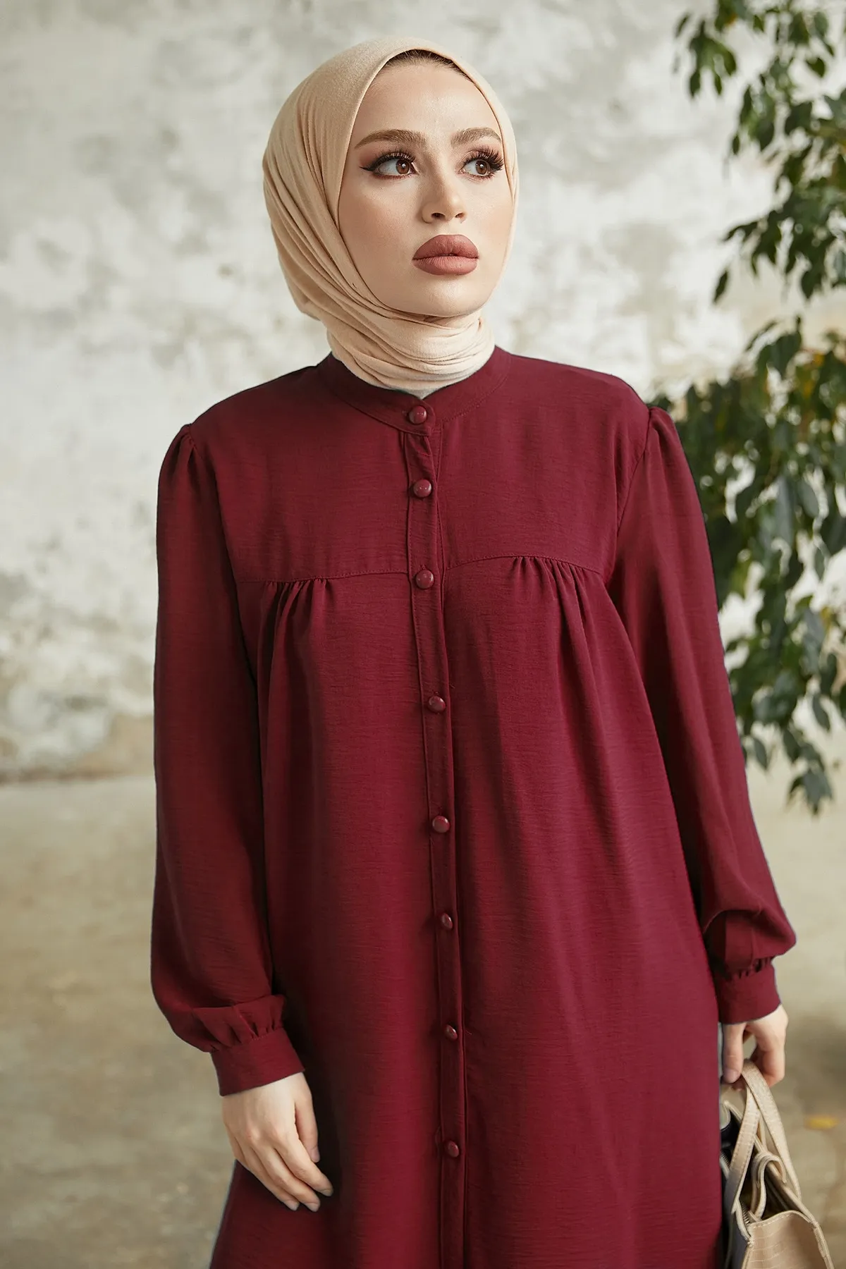 InStyle  Arfa Ayrobin geknöpfter Freizeitanzug – Weinrot
