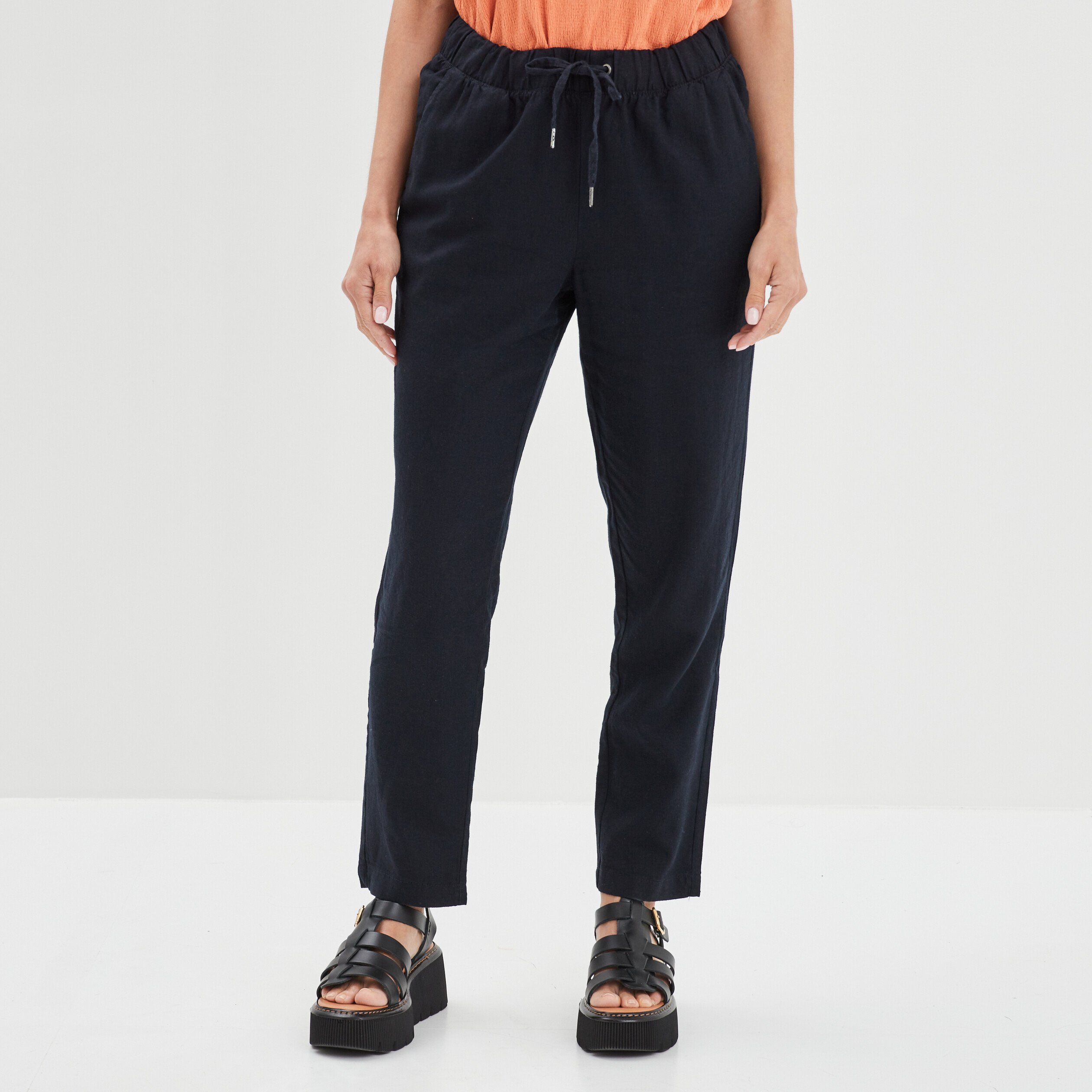 Pantalon droit fluide en mélange de lin bleu foncé femme | La Halle