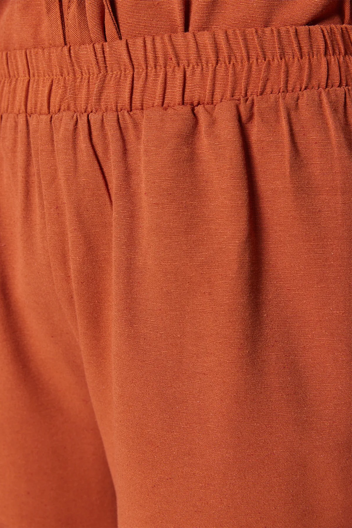 Trendyol Modest  Zimtfarbenes, gewebtes Aerobin-Hemd-Hosen-Set in Leinenoptik mit Kordelzug an der Taille TCTSS23US00032