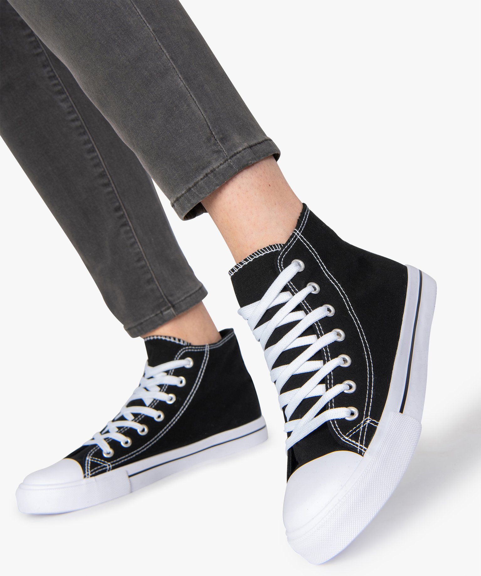 Baskets femme montantes en toile à bout renforcé noir | GEMO
