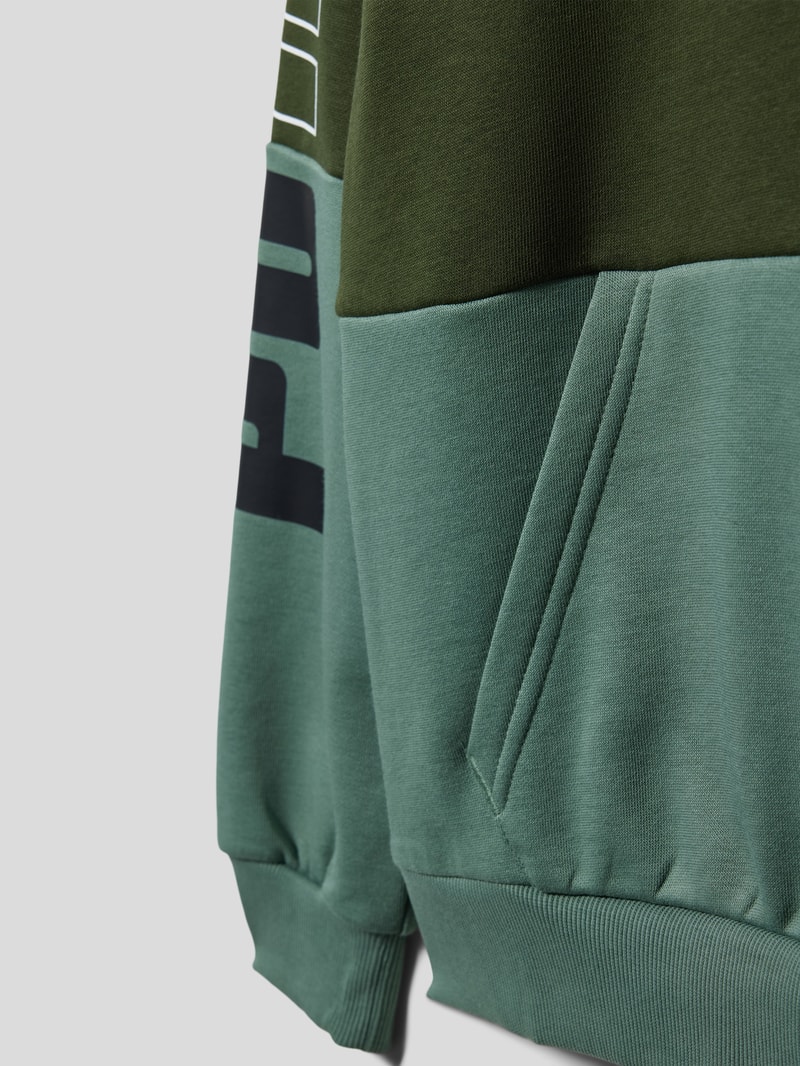 Sweatshirt im Colour-Blocking-Design Modell 'POWER' in khaki