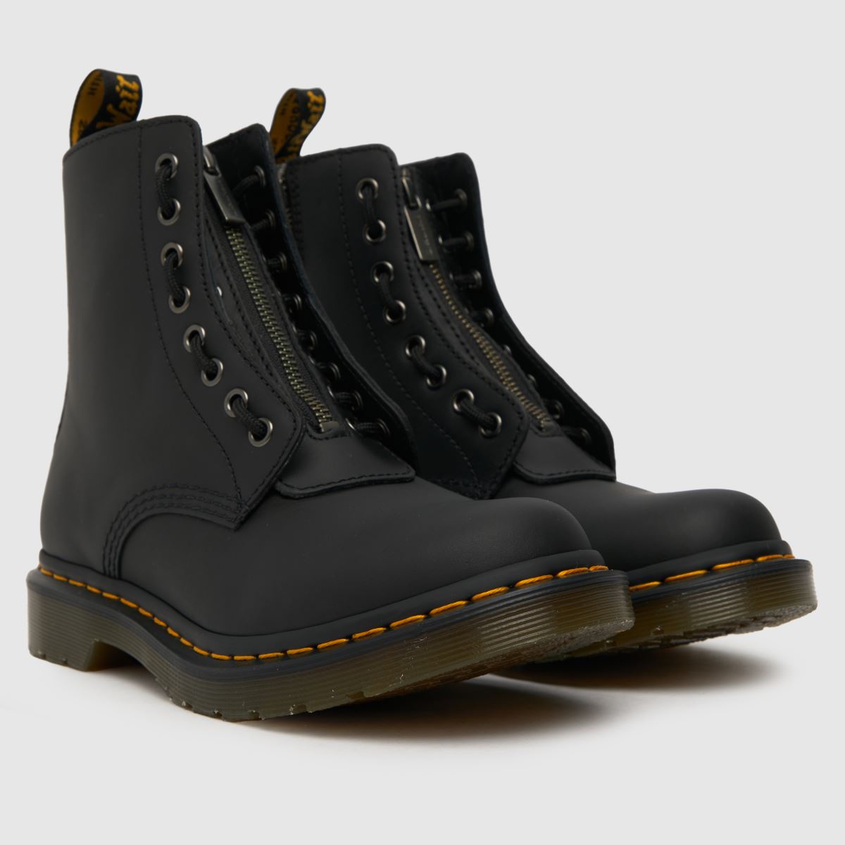Dr Martens – Pascal – Svarta stövlar med dragkedja framtill