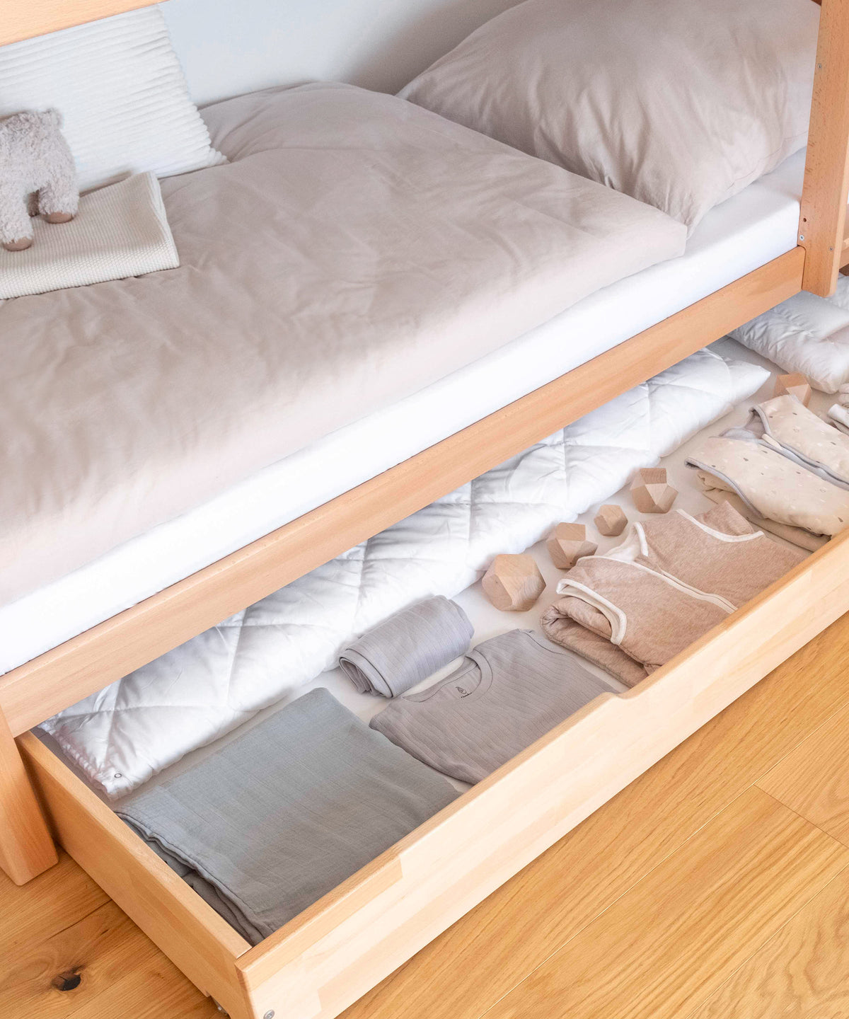 Etagenbett Buche Mittelhoch Transparent lackiert