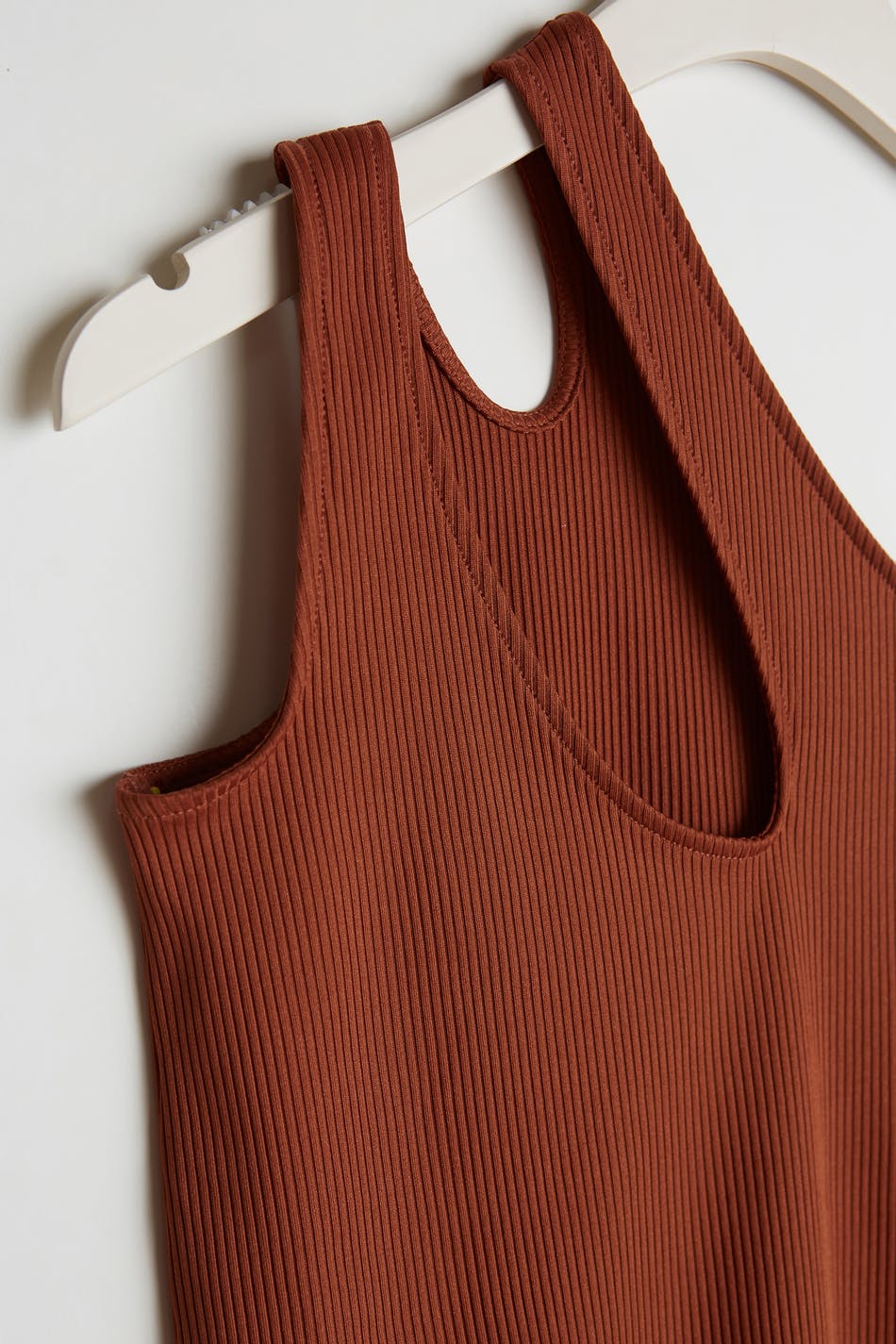 Cissi cut out top